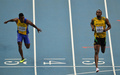 第14回世界陸上モスクワ大会（14th IAAF World Championships in Athletics Moscow）は10日、男子100メートル予選が行われ、ジャマイカのウサイン・ボルト（Usain Bolt）は予選第7組の1位となる10秒07で準決勝進出を果たした。

第7組トップでフィニッシュラインを切るウサイン・ボルト（右、2013年8月10日撮影）。(c)AFP/ANTONIN THUILLIER