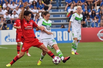 欧州女子サッカー選手の人数が4年間で倍増、UEFA発表