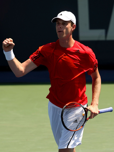 キュエリー セラを下し準決勝進出、LAテニスオープン