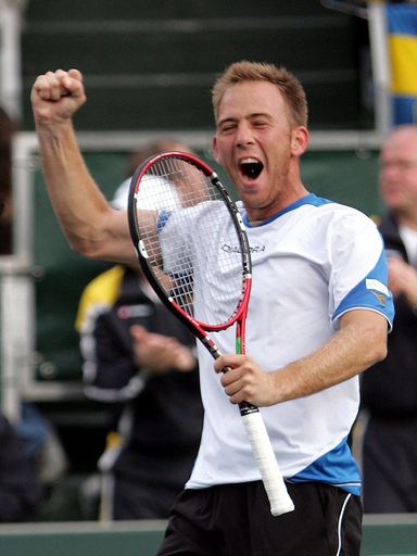 イスラエル セラがビョークマン降し1勝目