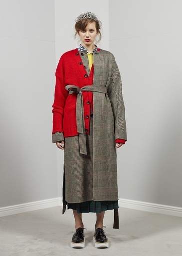 「ビューティフルピープル」プレスプリング