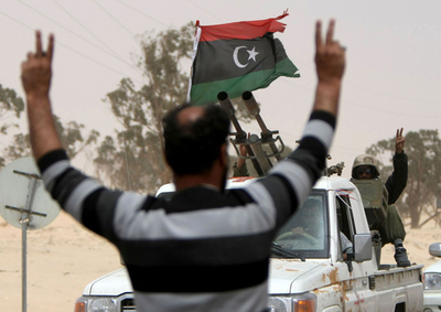 緊迫のリビア情勢、アジュダビヤ・ミスラタで攻防続く