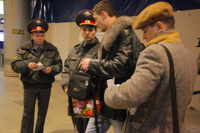 モスクワ空港自爆攻撃、「ブラック・ウィドー」の犯行か 露紙