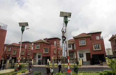 環境にやさしいソーラシステム住宅街、印コルカタに完成