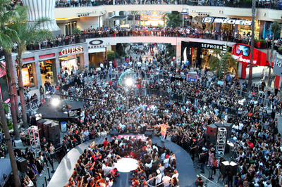 明治安田生命、米生保グループを買収 海外事業に活路