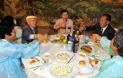 北朝鮮、再会事業と引き替えに支援要請か