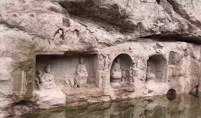 中国重慶 ダムの水位低下で宋代の摩崖造像が出現