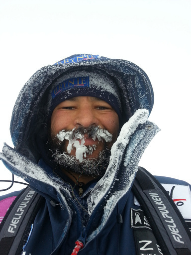 南北両極点を1年で、単独では初の偉業目指す仏冒険家
