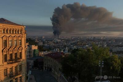 ロシア軍、弾道ミサイルでキーウ攻撃 3人死亡 1週間で2度目