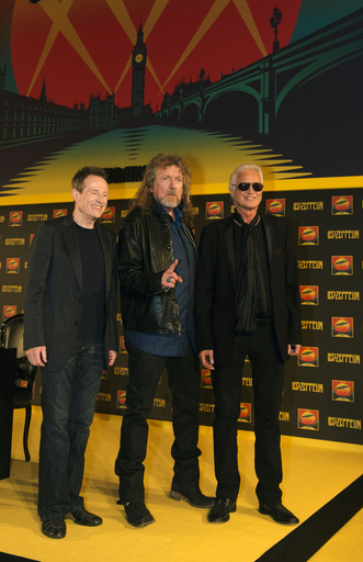 ペイジ、再結成の質問はぐらかす ツェッペリン新DVD発表会見