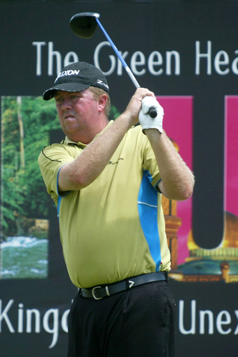 ブルネイ・オープン2007・2日目 ベスコンテ 単独首位に立つ