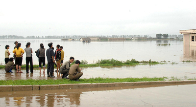 北朝鮮で洪水による死者169人、行方不明者400人