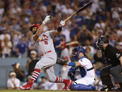 プホルス、史上4人目の700本塁打達成