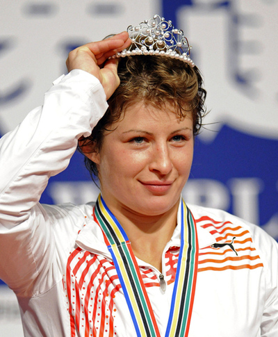 ズラテバ 72キロ級を制す、女子レスリング世界選手権