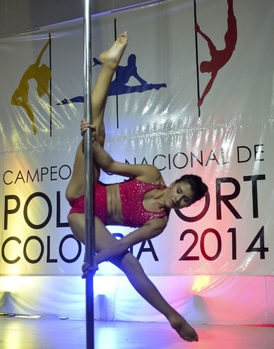コロンビアでポールダンス競技会開催
