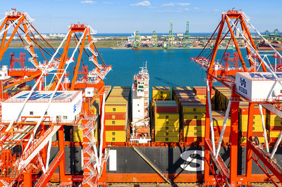 外資機関が中国の成長見通しを上方修正 輸出拡大と産業高度化に期待