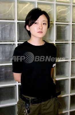 ワイズ レッドレーベル 結婚 をテーマに初のショーを開催 写真38枚 ファッション ニュースならmode Press Powered By Afpbb News