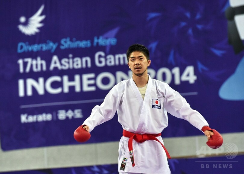 篠原が男子組手67キロ級を制し金メダル、アジア大会