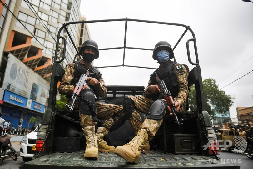 パキスタンの証券取引所で襲撃、6人死亡 分離独立派が犯行声明