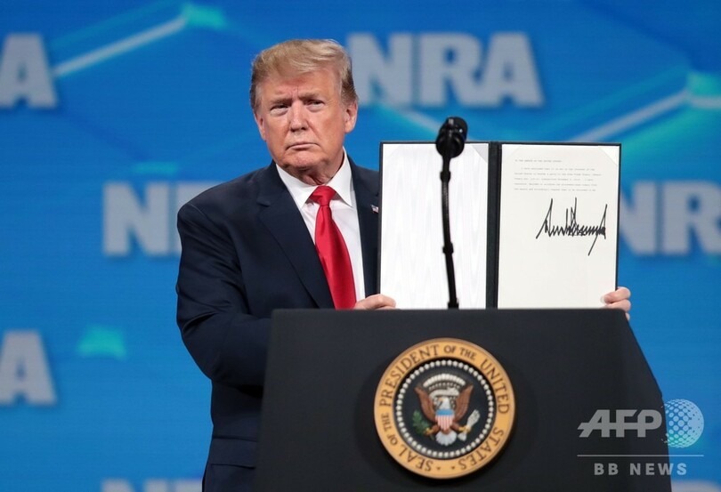 トランプ氏、通常兵器輸出規制への米署名撤回
