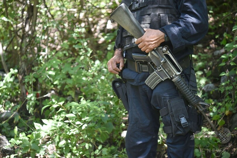 メキシコ学生43人失踪事件、新たに4か所から多数の遺体