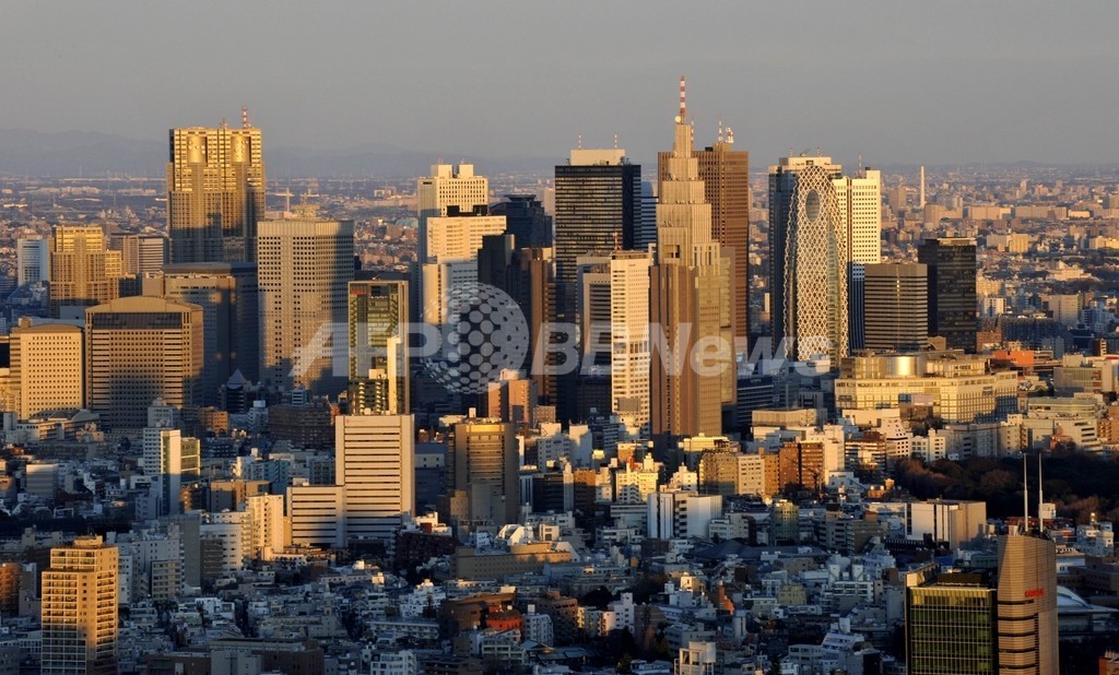 アジアで最も生活費の高い都市は東京、トップ4都市が日本 アジアで最も生活費の高い都市は東京、トップ4都市が日本