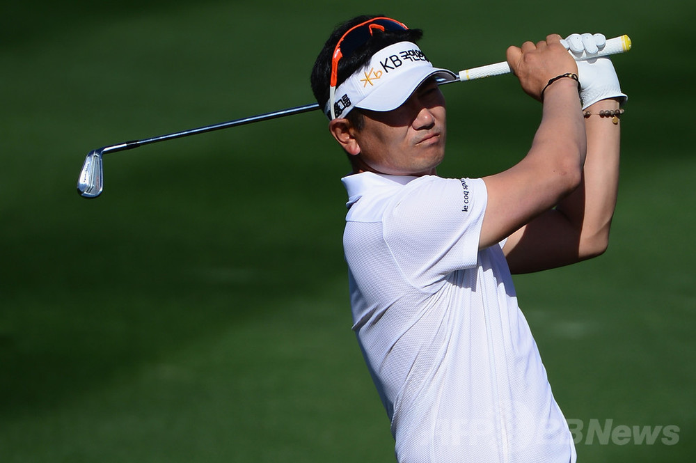 梁容銀とワトソンが暫定首位、松山2打差10位 フェニックス・オープン 写真2枚 国際ニュース:AFPBB News