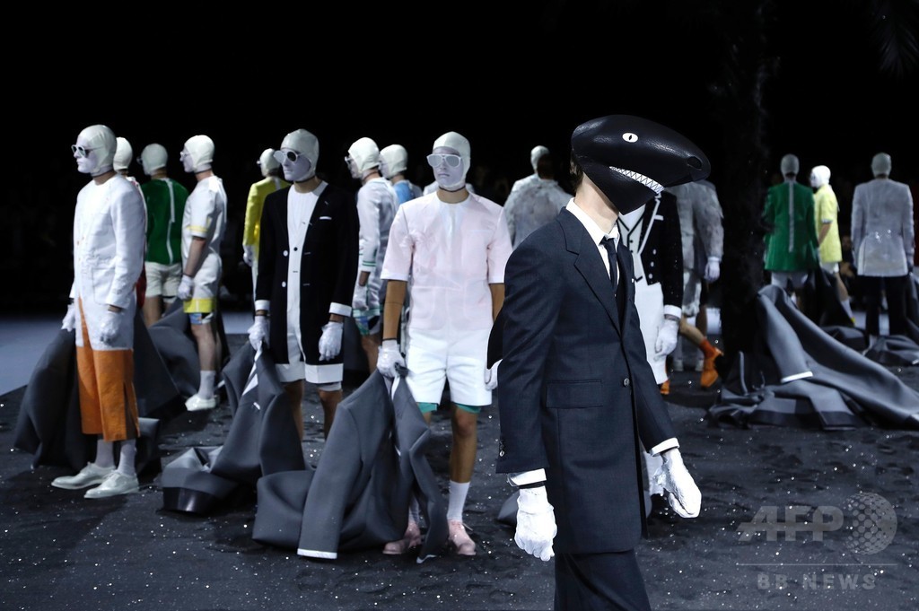 「トム ブラウン」17年春夏メンズ