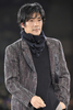 東京・国立代々木競技場で開催されたヨウジヤマモト（Yohji Yamamoto）メンズコレクション「YOHJI YAMAMOTO THE MAN 4.1 2010 TOKYO」（2010年4月1日撮影）。(c)AFP/Yoshikazu TSUNO