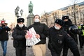 ロシア各地で反戦デモ…