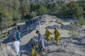 アフガニスタンのカブール動物園を訪れた人（2021年9月17日撮影）。(c)BULENT KILIC / AFP