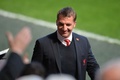 リバプール（Liverpool FC）の本拠地アンフィールド（Anfield）で行われた追悼式典に出席するリバプールのブレンダン・ロジャーズ（Brendan Rodgers）監督（2014年4月15日撮影）。(c)AFP/PAUL ELLIS
