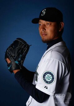 MARINERS IWAKUMA 18 マリナーズ　岩隈ユニフォーム 野球 MARINERS IWAKUMA 18 マリナーズ 岩隈ユニフォーム