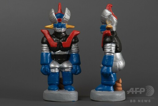 スペイン 57体 ミニチュア人形 焼き物 カタルーニャ伝統の「排便人形」、マジンガーZやピカチュウも