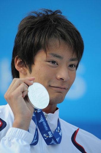入江 男子200メートル背泳ぎで銀メダルを獲得 ピアソルが世界新、世界水泳