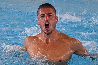 男子のAS、欧州水泳選手権で初実施 地元選手が2冠