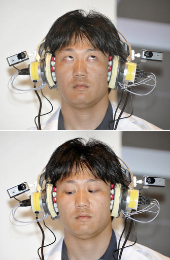 眼球の動きで音楽プレーヤー操作、NTTドコモの新技術