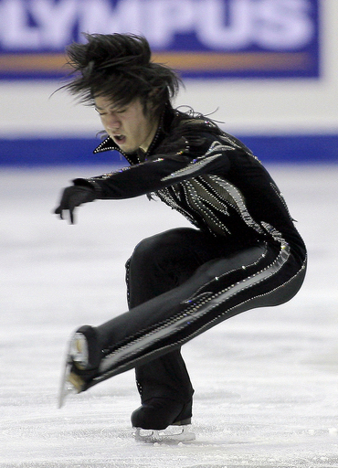 高橋大輔 四大陸選手権2008・男子シングルSPで首位