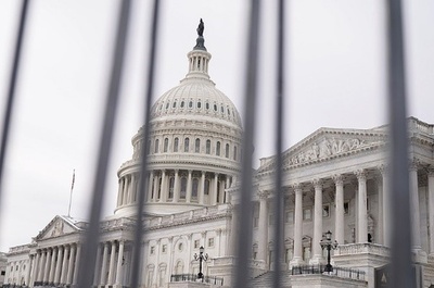 3週間続く米政府閉鎖が史上最長へ