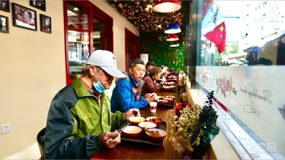 中国北京で高齢者向けレストランがオープン