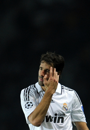 ファン・ニステルローイが今季絶望