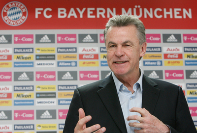 ＜サッカー 欧州チャンピオンズリーグ＞ヒッツフェルト監督 ACミラン戦に向け会見を行う - ドイツ