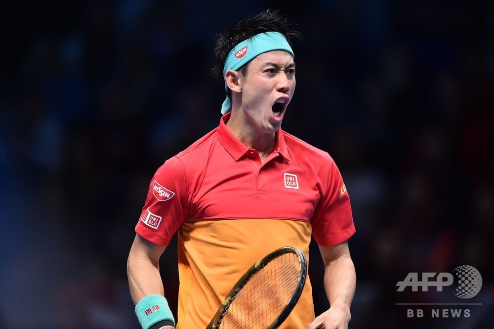 錦織がフェデラー撃破、精彩欠く相手にストレート勝ち ATPファイナルズ