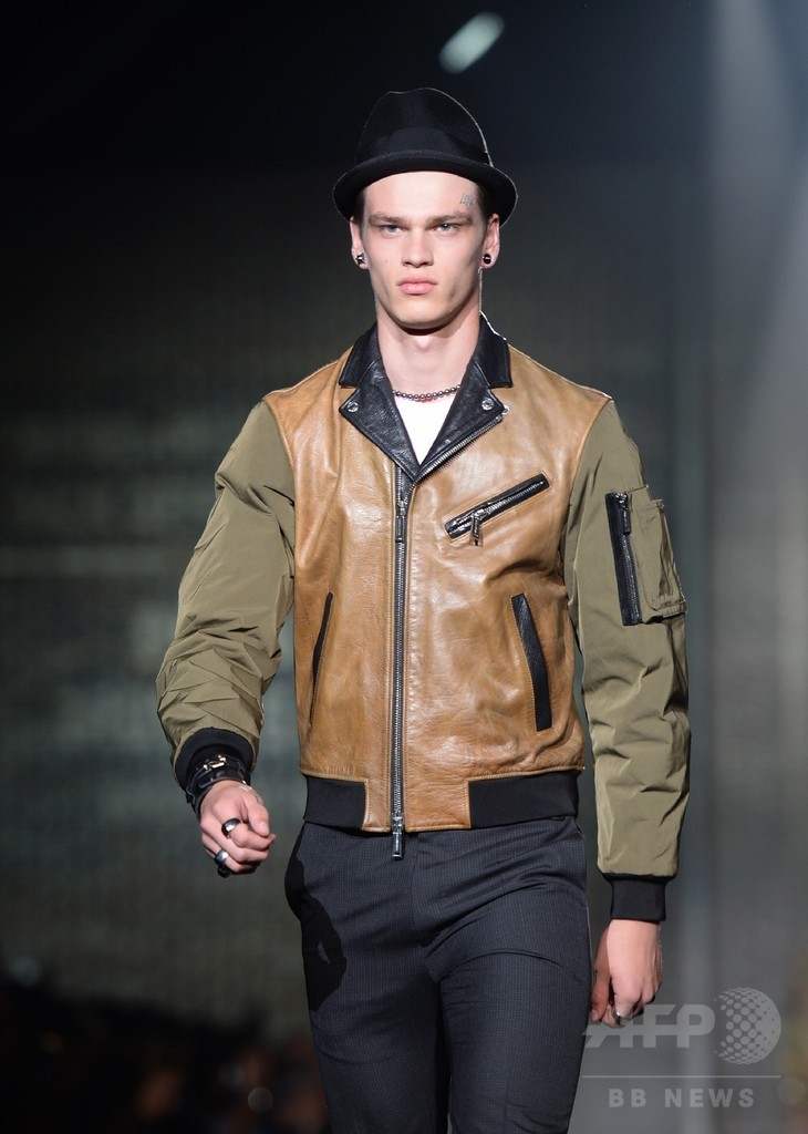 「ディースクエアード」17年春夏メンズ