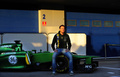 フォーミュラワン（F1、F1世界選手権）に参戦するケータハム（Caterham F1 Team）は5日、スペインのヘレス・レーストラック（Jerez Racetrack）で2013年シーズンの新型車「CT03」を発表した。

ケータハムの新型車「CT03」の発表会に出席したギド・ヴァン・デル・ガルデ（Giedo van der Garde、2013年2月5日撮影）。(c)AFP/CRISTINA QUICLER