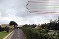 国旗色に染まるベイルートの空、国家成立100年 レバノン 仏空軍のアクロバット飛行チーム「パトルイユ・ド・フランス」による航空ショー。レバノンの首都ベイルートで(2020年9月1日撮影)。(c)AFP PHOTO / HO / DALATI AND NOHRA