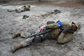 ウクライナの首都キエフ近郊で訓練に参加する軍の予備役（2022年2月19日撮影、資料写真）。(c)Sergei SUPINSKY / AFP