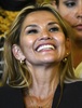 ボリビア・ラパスのケマド宮殿で、暫定大統領への就任宣言を終えて笑顔を見せるヘアニネ・アニェス上院副議長（2019年11月12日撮影）。(c)Aizar RALDES / AFP