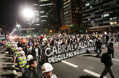 警官10人がれんが職人を拷問・殺害か、ブラジル