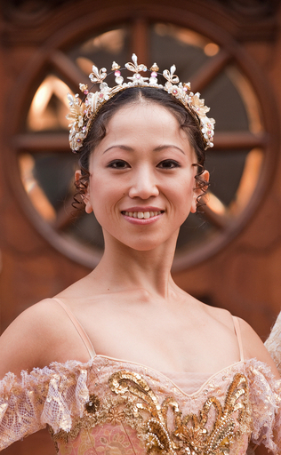英名門バレエ団が60周年公演、高橋絵里奈が「シンデレラ」PR